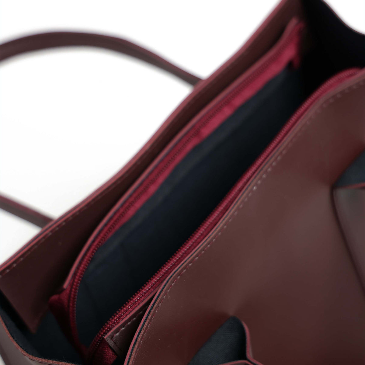 Kelsi | Shoulder | Maroon - Bagonia