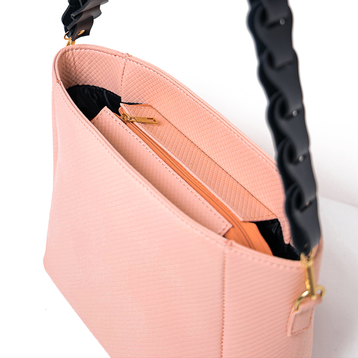 Eveshine | Shoulder | Pink - Bagonia