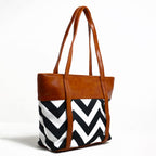 Dazzle | Shoulder | Brown - Bagonia