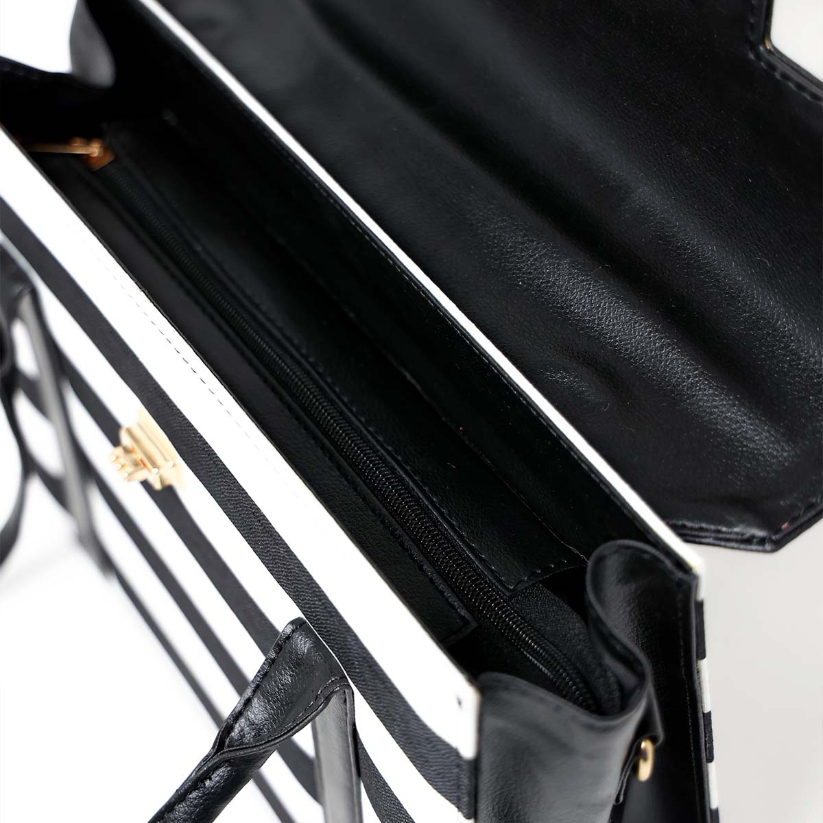 Daisy | Shoulder | Black - Bagonia